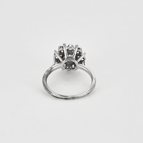 Bague Marguerite en or gris et diamants