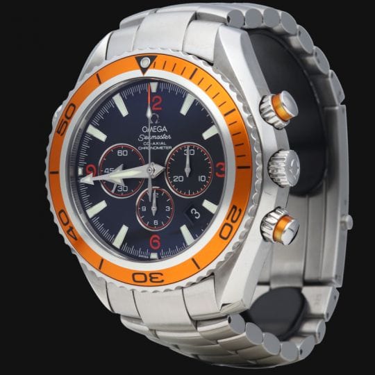 Montre Omega Montre Seamaster Planet Ocean 58 Facettes MT40485