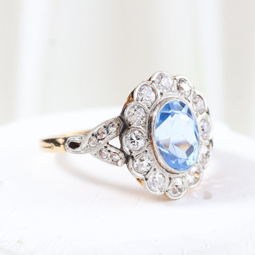 Bague Rosette vintage ornée de diamants et de spinelle 58 Facettes 131528H