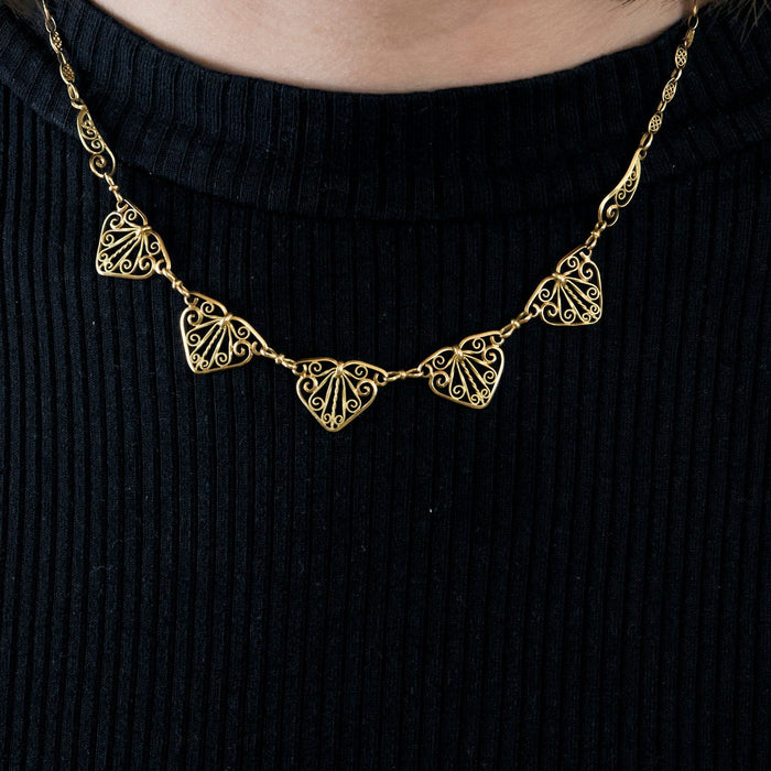 Collier or jaune filigrane