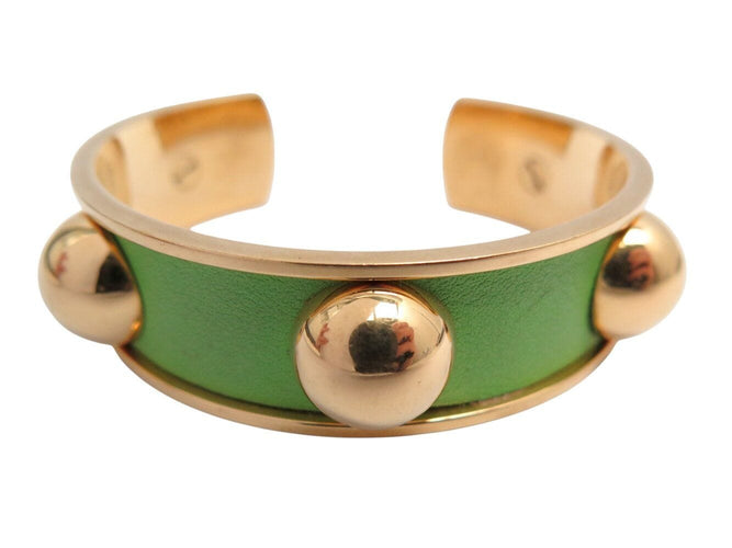 Bracelet bracelet HERMES jonc en cuir vert et metal dore en metal 58 Facettes 272252