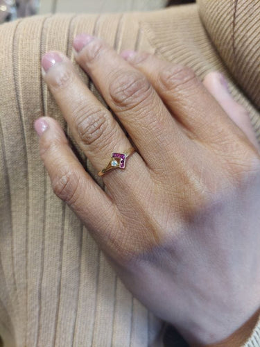 Bague 52 Bague moderne rubis et diamant 58 Facettes 085431