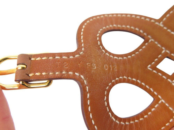 Bracelet bracelet HERMES manchette entrelacs cuir swift h081205cc37t2 16-17cm 58 Facettes 266719