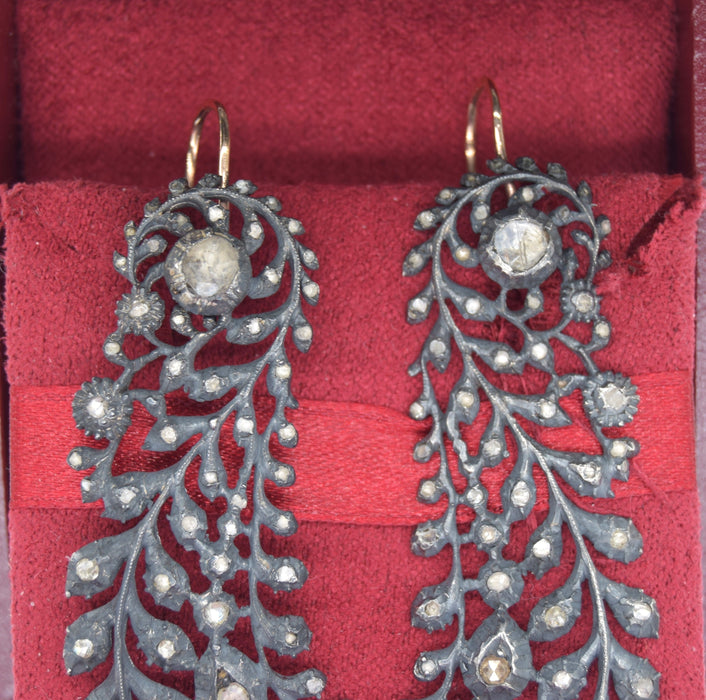 Boucles d'oreilles diamants argent et or de l'ère victorienne