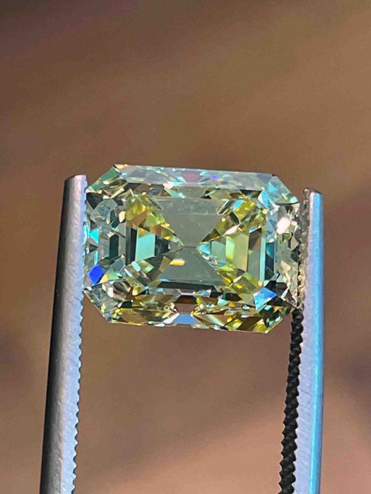 Objet d'investissement - Véritable diamant de couleur fantaisie de 4,80 carats (certifié) 58 Facettes 4