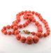 Collier Collier en or jaune et corail rose Sciacca 58 Facettes