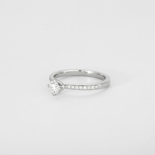 Bague 54 Solitaire or blanc avec diamants 58 Facettes 3121192