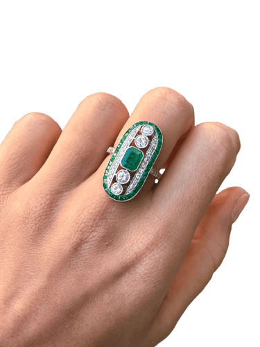 Bague 52 Bague de style Art déco en platine avec diamants et émeraudes 58 Facettes