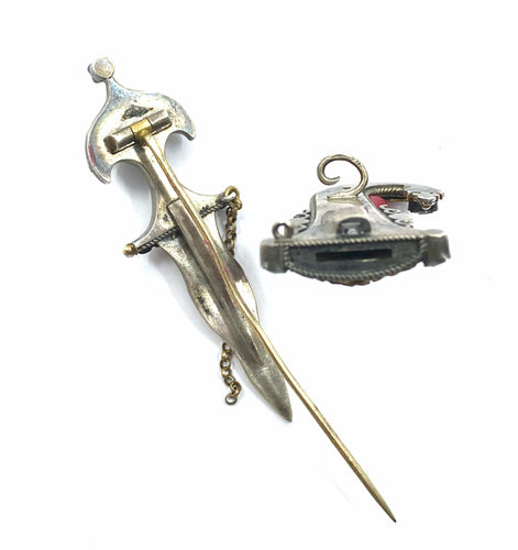 Broche Broche sabre en argent émeraudes perles 58 Facettes AB360