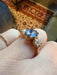 Bague 53.5 Bague ancienne en saphir bleu et diamant 58 Facettes