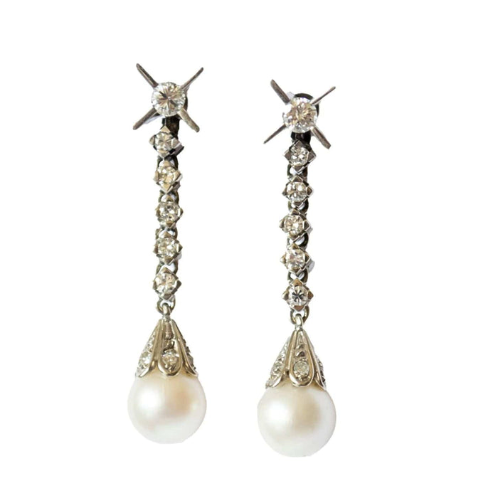 Boucles d'oreilles Boucles d'oreilles en platine avec diamants et perle 58 Facettes A1597