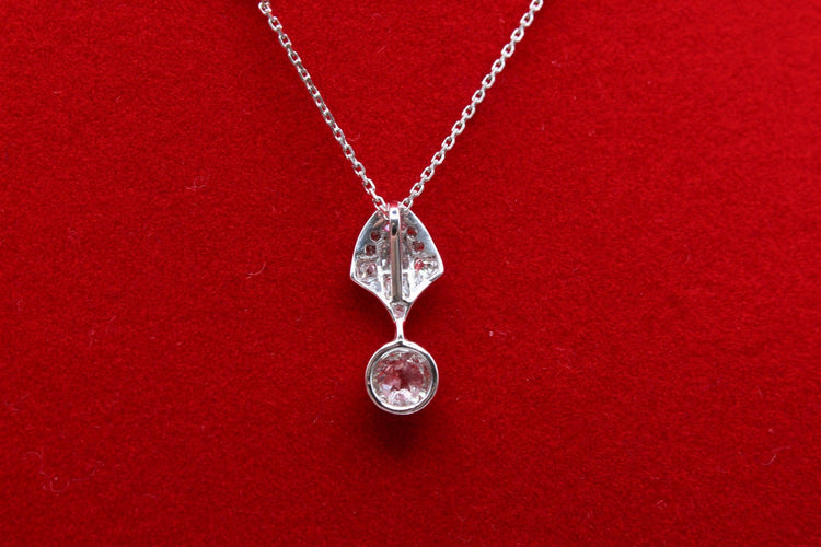 Pendentif Pendentif platine diamants vers 1925 58 Facettes 240658