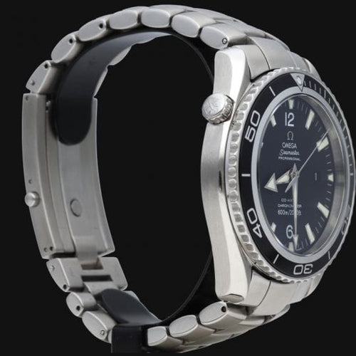 Montre Omega Montre Seamaster Planet Ocean 58 Facettes MT45009
