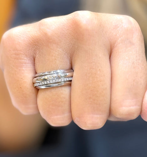 Bague 55 Bague Piaget Possession T55 or blanc et diamants 58 Facettes