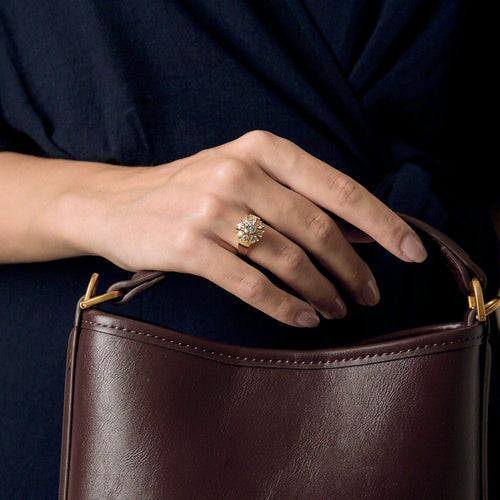 Bague 49,5 Bague marguerite en or jaune et diamants 58 Facettes LJ25-327