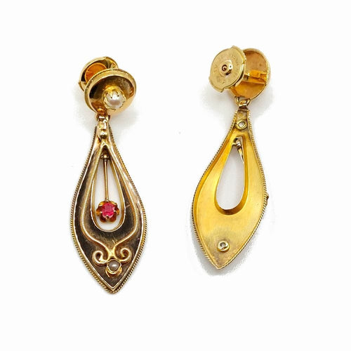 Boucles d'oreilles Boucles d'oreilles anciennes "Incarnat" or jaune , rubis, perles - début XXè siècle 58 Facettes 225