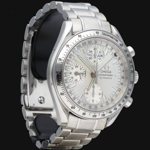 Montre Omega Montre Speedmaster Day Date Chronograph 58 Facettes MT43734