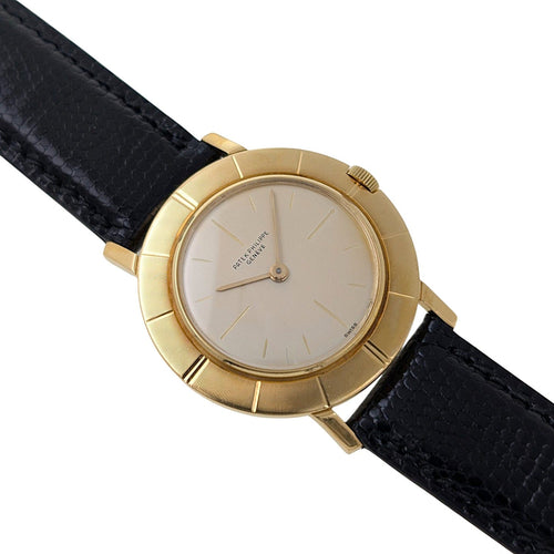 Montre PATEK PHILIPPE - Calatrava Disco Volante Ref 2594 58 Facettes