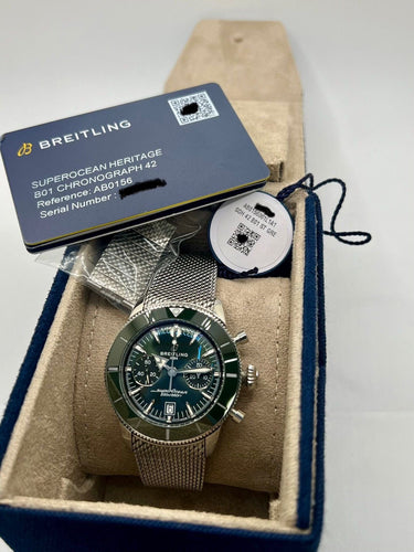 Montre Breitling Super Ocean Heritage B01 Chronograph 58 Facettes