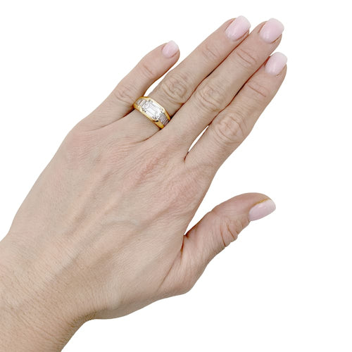 Bague 51 Bague O.J. Perrin, or jaune et diamants. 58 Facettes 35161