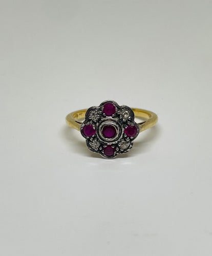 Bague 54.5 Bague marguerite art déco rubis et diamants 58 Facettes