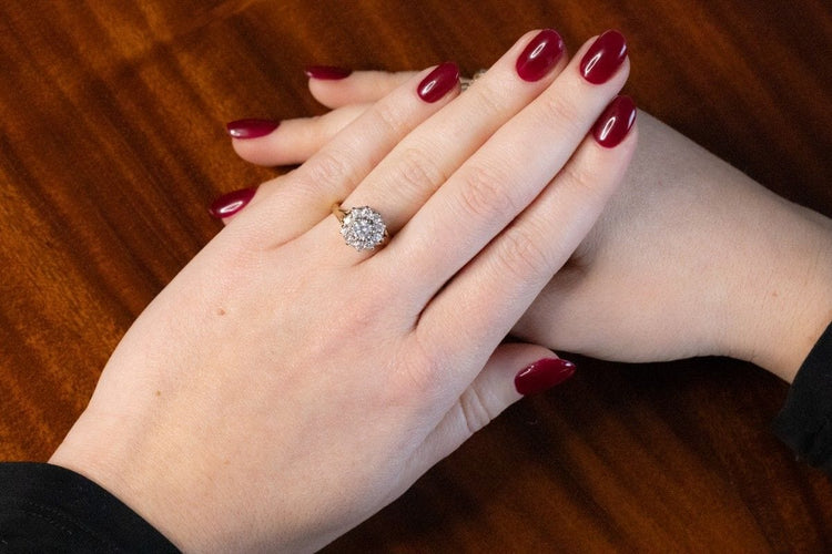 Bague 52 Bague unique en or jaune et diamants, Royaume-Uni, vers 1989 58 Facettes 10669