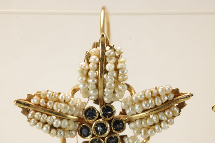 Boucles d'oreilles Boucles d'oreilles en or, perles et saphirs antiques 58 Facettes 7690