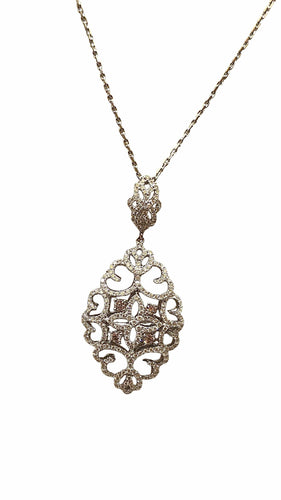 Collier Collier avec pendentif ajouré or et diamants 58 Facettes