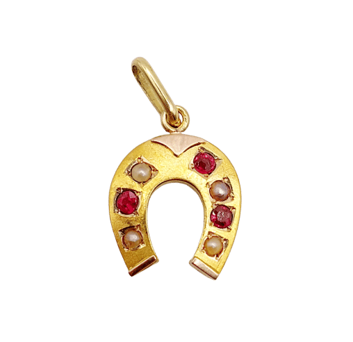 Pendentif Pendentif fer à cheval or jaune, perles et pierres rouges (circa 1900) 58 Facettes A06214