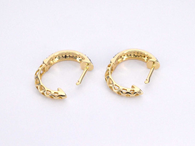 Boucles d'oreilles Boucles d'oreilles en or avec diamant noir 58 Facettes 2228