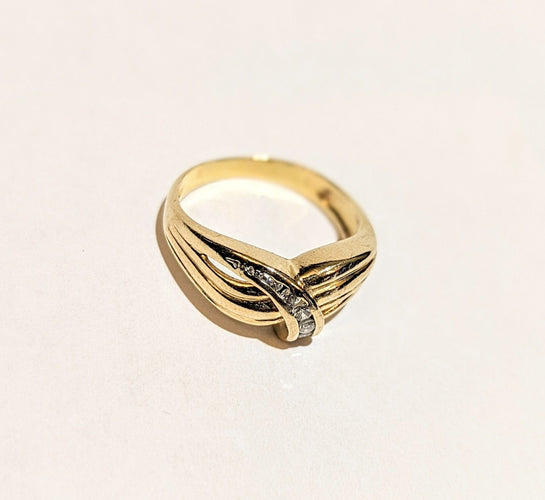 Bague Bague en or et diamants 58 Facettes