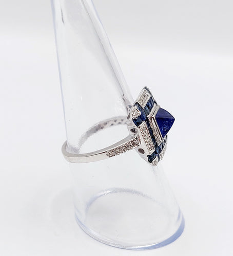 Bague Art Déco Platine, saphir pain de sucre et diamants, Branar Paris 58 Facettes A06224