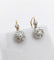 Boucles d'oreilles Dormeuses marguerite - Boucles d’oreilles en or 18k, platine et diamants 58 Facettes A06632