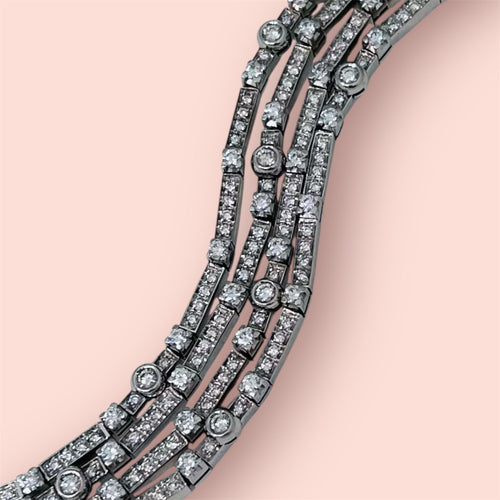 Bracelet Bracelet de type Rivière à 4 fils en or blanc et brillants 58 Facettes 258991