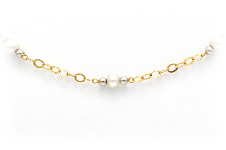 Collier Collier contemporain en or jaune et blanc 18 carats et perles 58 Facettes B676