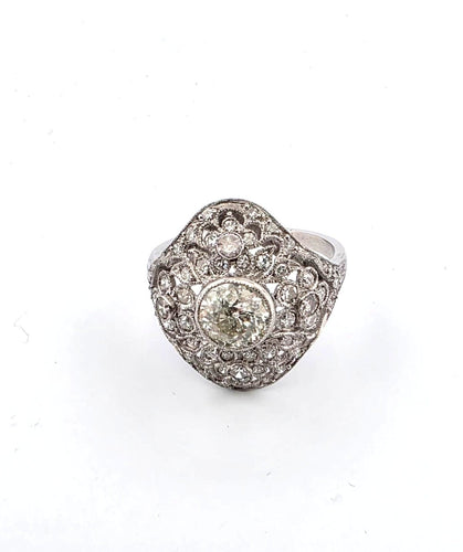 Bague 52 Bague - Bague en or blanc 18 carats sertie de diamants 58 Facettes