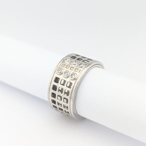 Bague 59 Bague Gucci Large Scroll or blanc et diamants 58 Facettes 31501