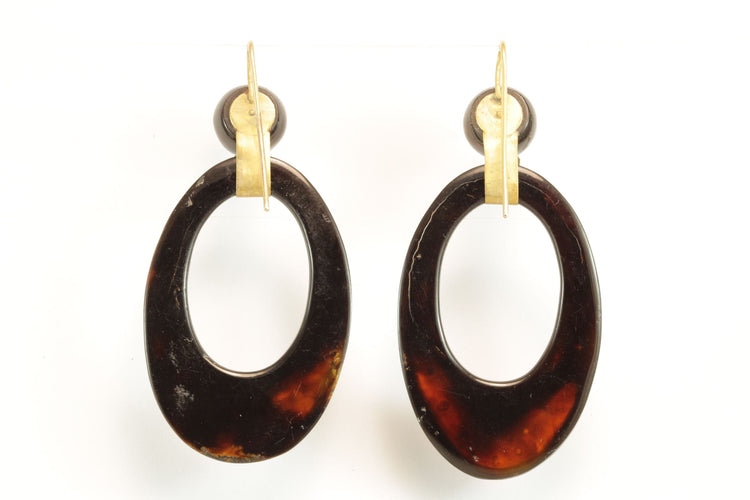 Boucles d'oreilles Antique tortoiseshell piqué gold earrings 58 Facettes 7646