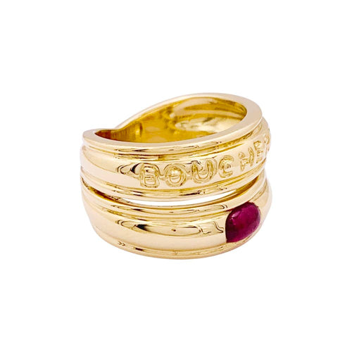 Bague 50 Bague BOUCHERON or jaune, rubis cabochon. 58 Facettes 34825