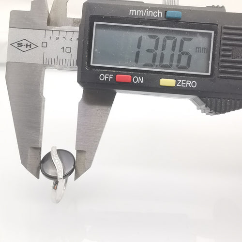 Bague 56 Bague or onyx & diamant 58 Facettes