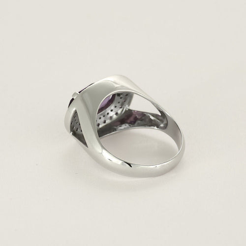 Bague 56 Bague en or blanc, diamants et améthystes 58 Facettes B250466