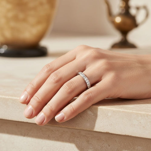 Bague 50 CARTIER Alliance éternité Art Déco – Platine & Diamants, 1920 58 Facettes 520