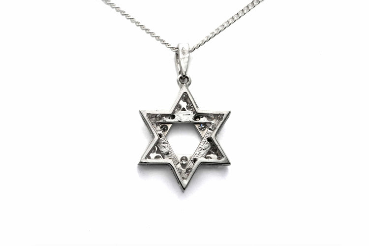 Pendentif Pendentif contemporain en or blanc, serti de diamants taille brillant (+-0.405ct) 58 Facettes B772