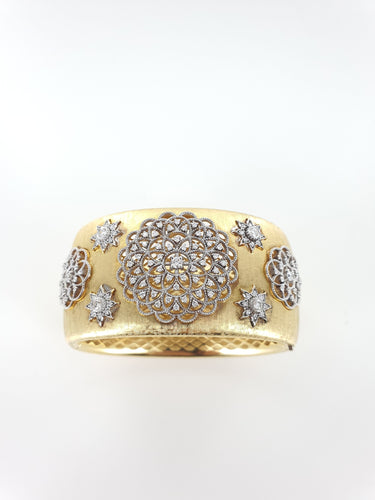 Bracelet Bracelet Manchette or jaune et diamants 58 Facettes