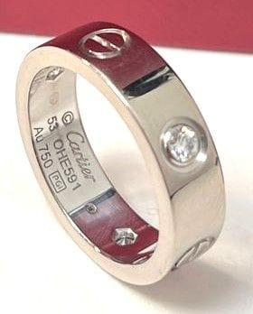 Bague 53 CARTIER Love, bague en or gris et diamant signée 58 Facettes 259221
