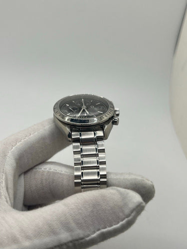 Montre Omega Speedmaster Date 58 Facettes