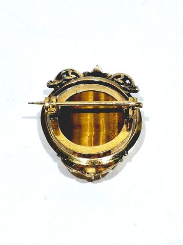 Broche Broche Or et Oeil De Tigre 58 Facettes