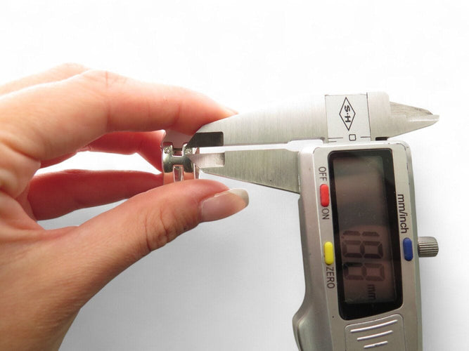 Bague 54 vintage bague HERMES medor pierre de lune & 4 diamants t54 en argent 58 Facettes 269493