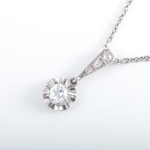 Collier PENDENTIF SUR CHAINE DIAMANT TAILLE MODERNE 58 Facettes