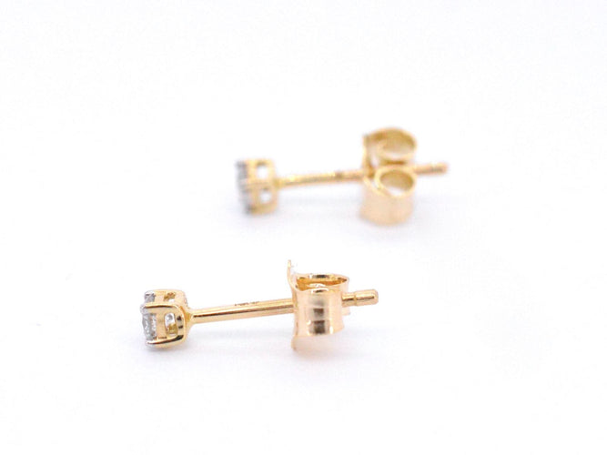 Boucles d'oreilles Boucles d'oreilles en or jaune serties de diamants 58 Facettes 2267